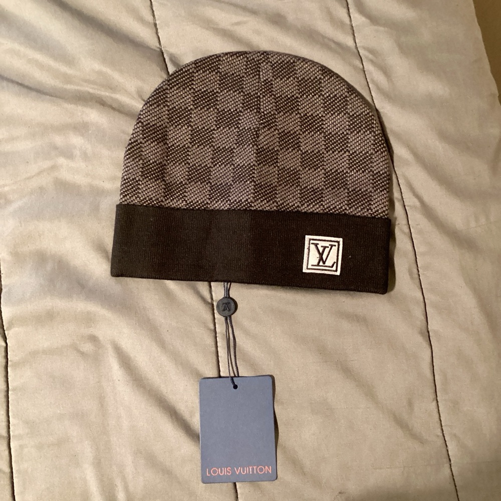 Louis Vuitton Black and Gray Checkered Hat
